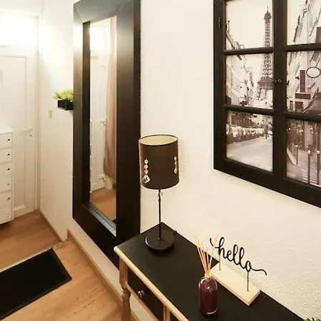 Studio-balcon Center Of Apartament Mons